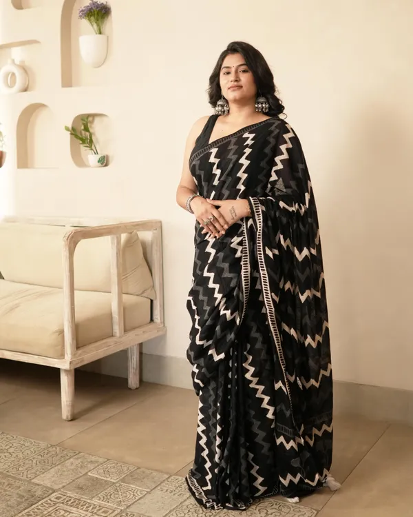 Multicolour_Cotton_Wave_Hblock_Print_Moonga_Saree_With_Tassels_For_Women